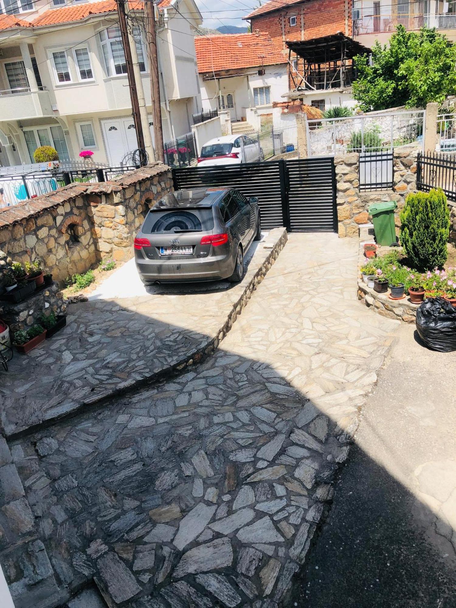 Centre Apartment Prilep Eksteriør bilde